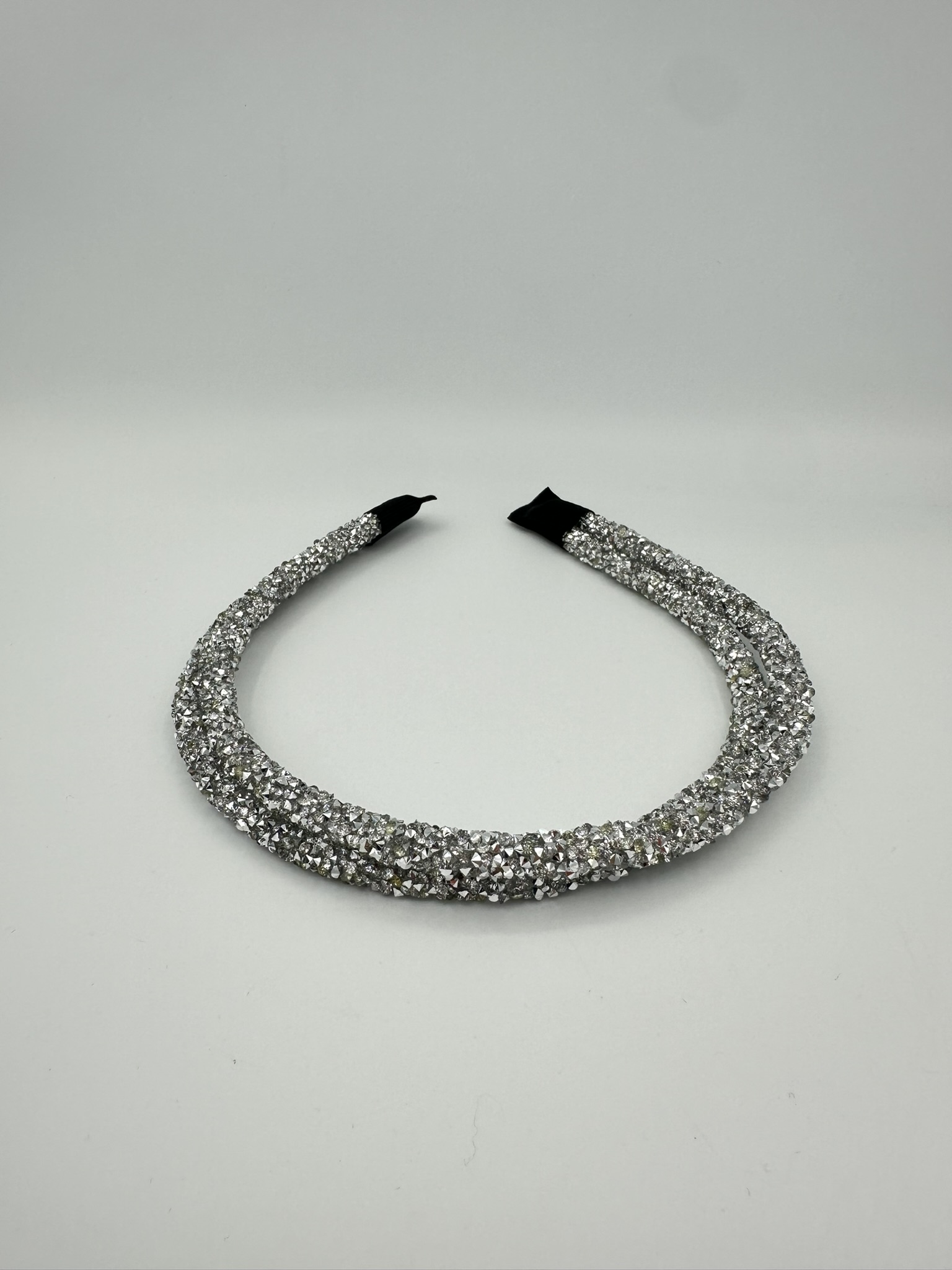 Dames haarband zilveren glitterhaarband Fabulous Glitter zilver voorkant